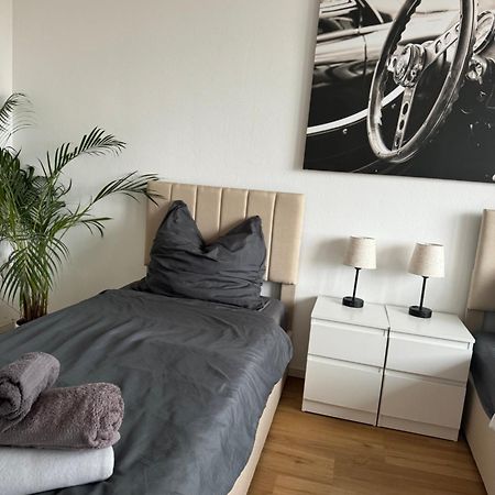 Monteur-& Ferienwohnung Eichmann Dresden Exterior foto